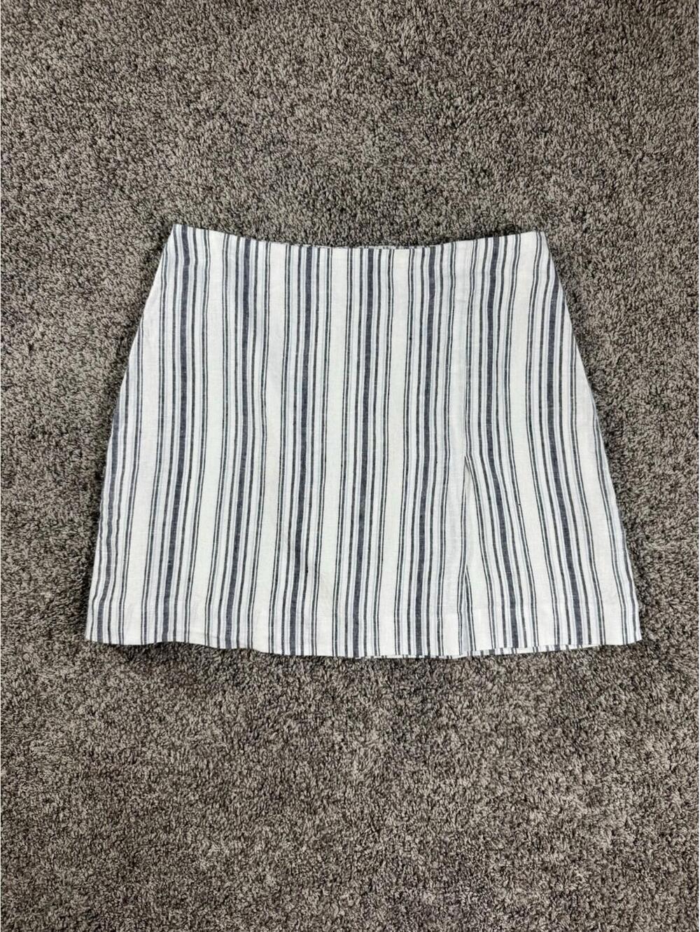 Madewell Skirt Size 12 White  Blue Striped Zip  Lined Mini